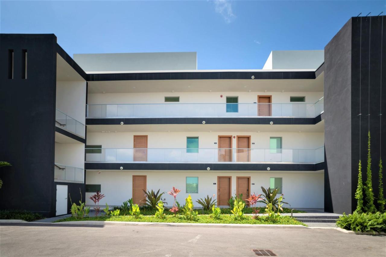 Cayman Luxury Rentals At One Canal Point George Town Exterior foto