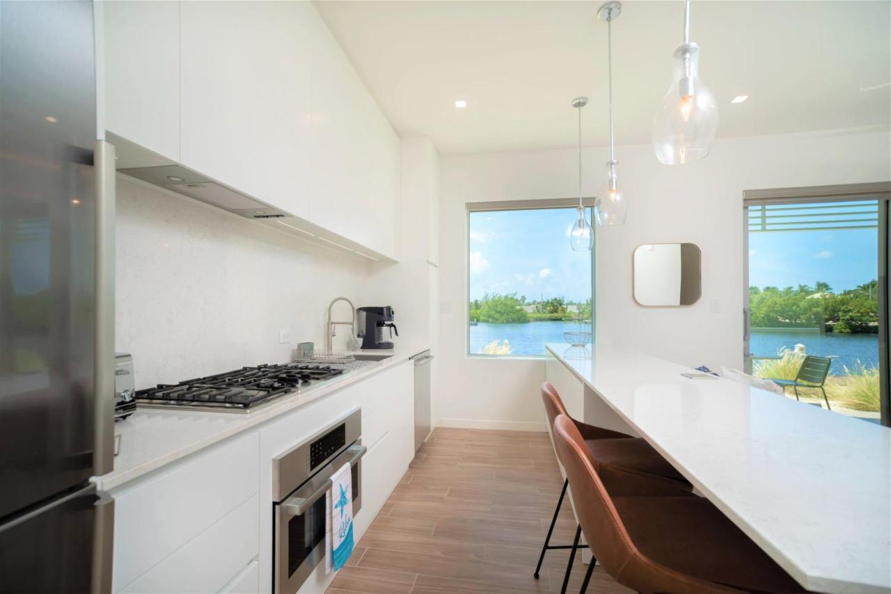 Cayman Luxury Rentals At One Canal Point George Town Exterior foto