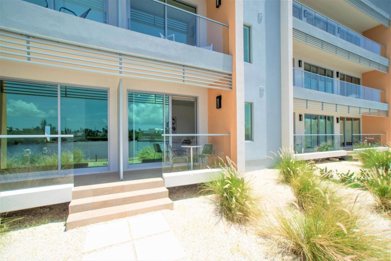 Cayman Luxury Rentals At One Canal Point George Town Exterior foto