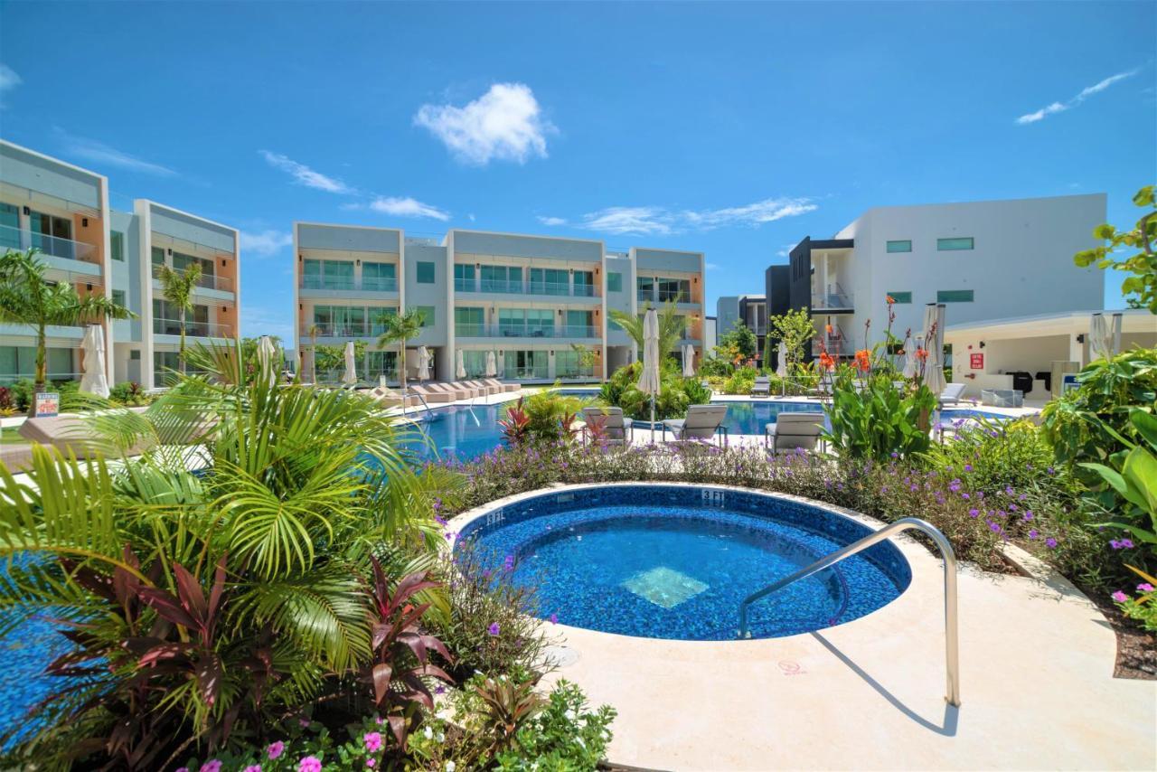 Cayman Luxury Rentals At One Canal Point George Town Exterior foto