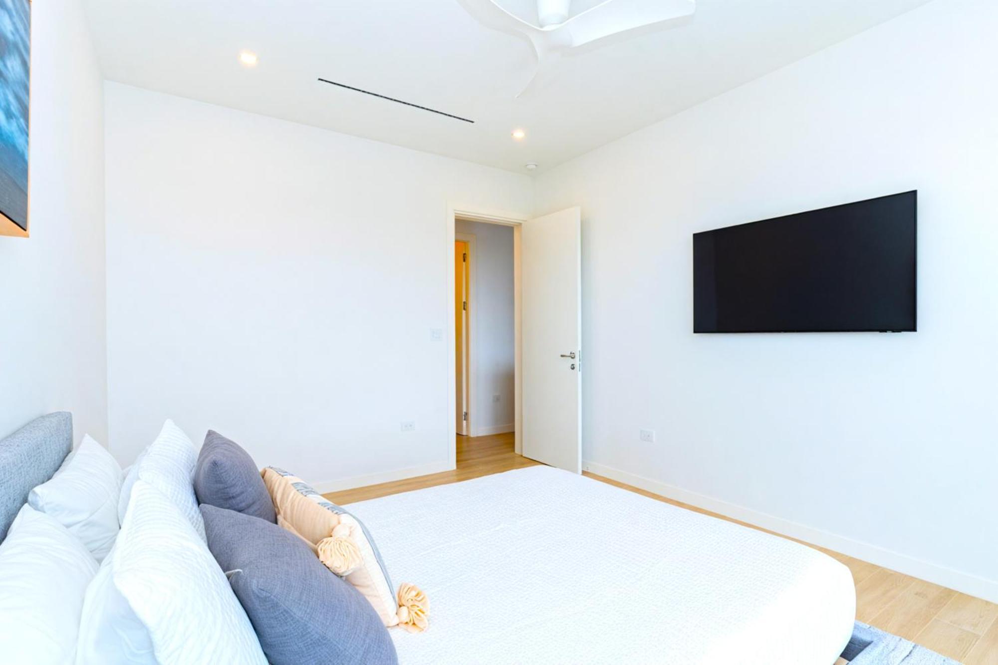 Cayman Luxury Rentals At One Canal Point George Town Exterior foto